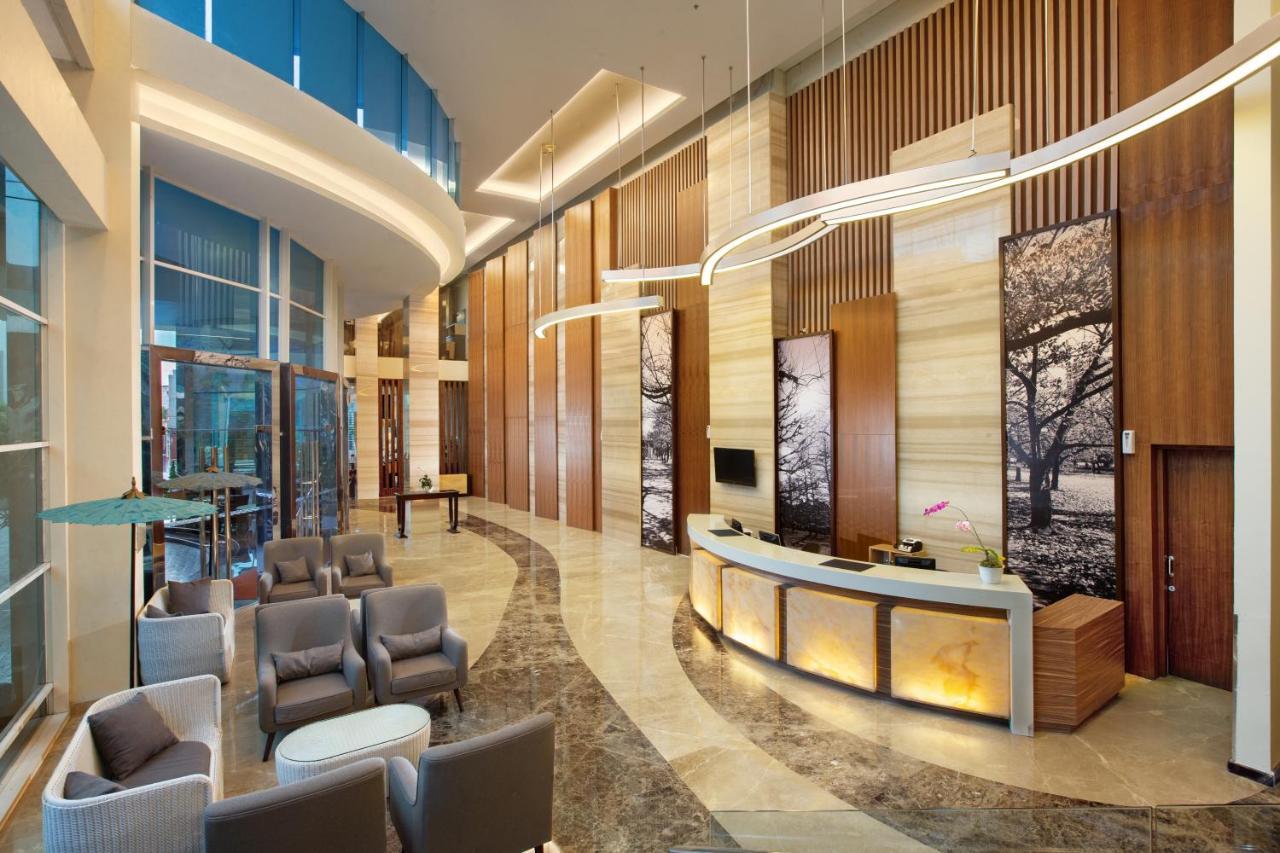Hotel Santika Tasikmalaya Exterior photo