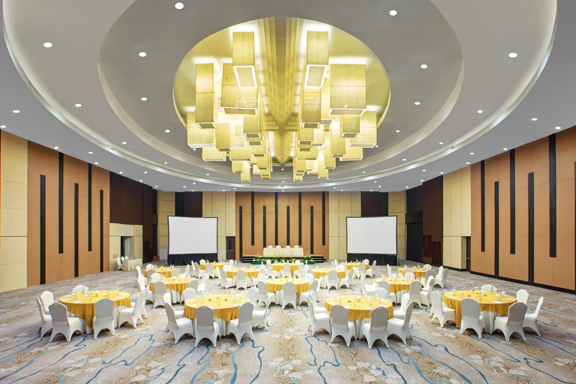 Hotel Santika Tasikmalaya Exterior photo